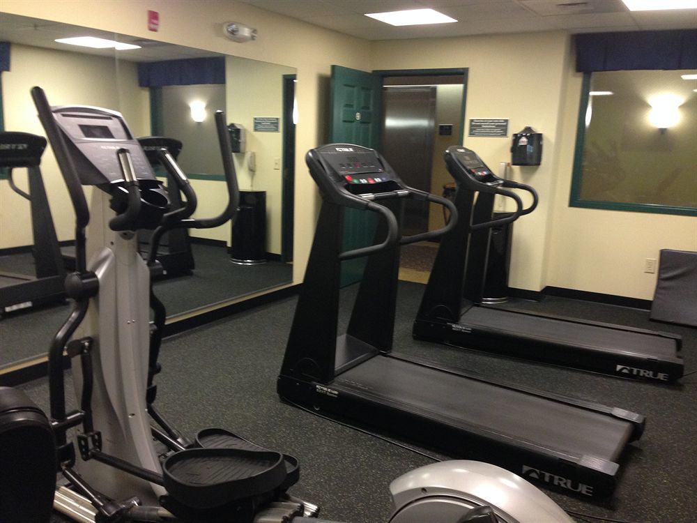 Country Inn & Suites By Radisson, Washington, Dc East - Capitol Heights, Md Buitenkant foto
