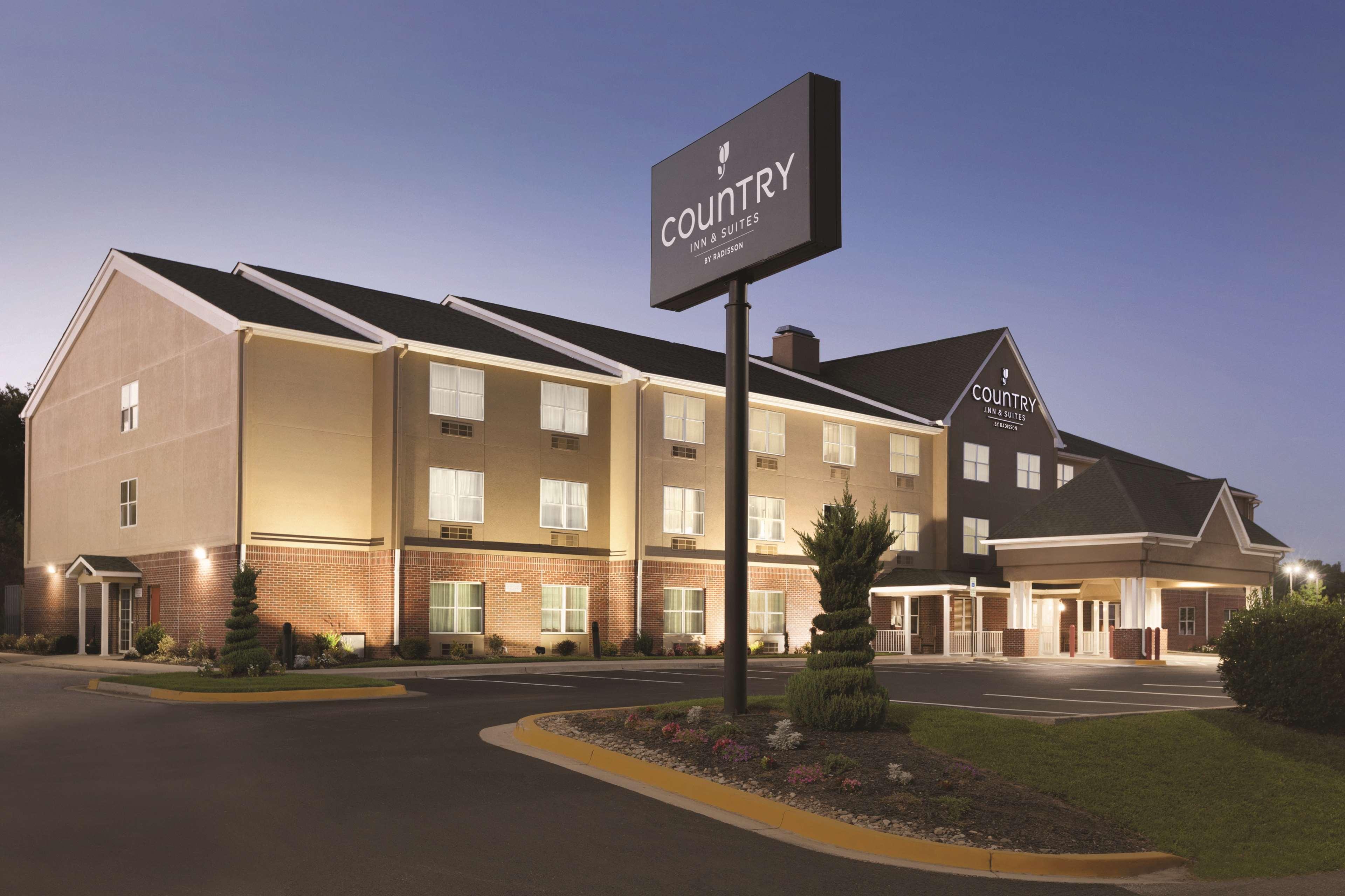 Country Inn & Suites By Radisson, Washington, Dc East - Capitol Heights, Md Buitenkant foto